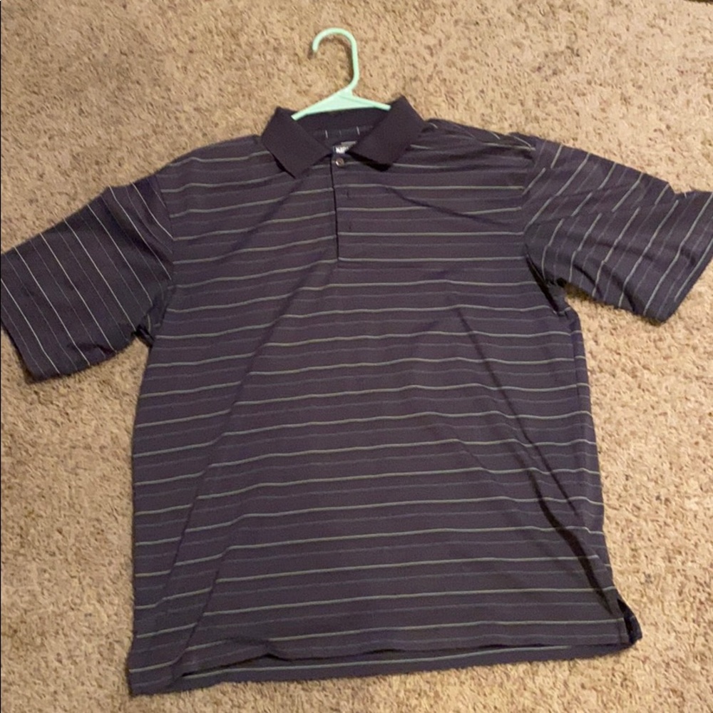 Gray and green short sleeve gold shirt